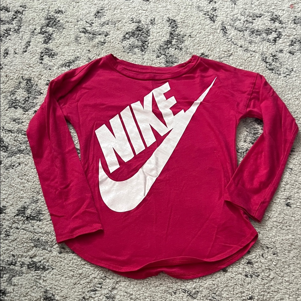 Nike Girls Long Sleeve Tee size 6